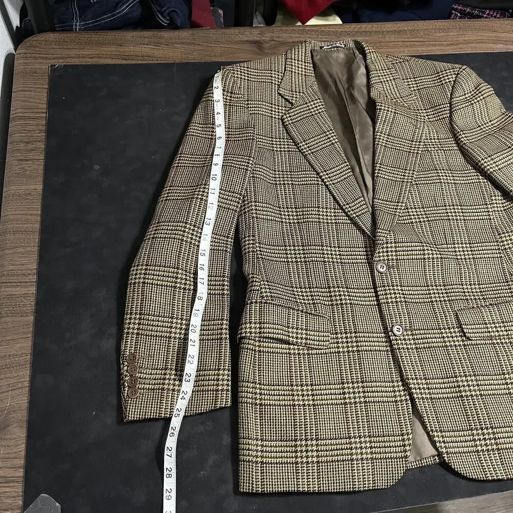 Valentino Blazer Mens 38 Vintage Herringbone Wool Tweed Sport Coat Made In Italy